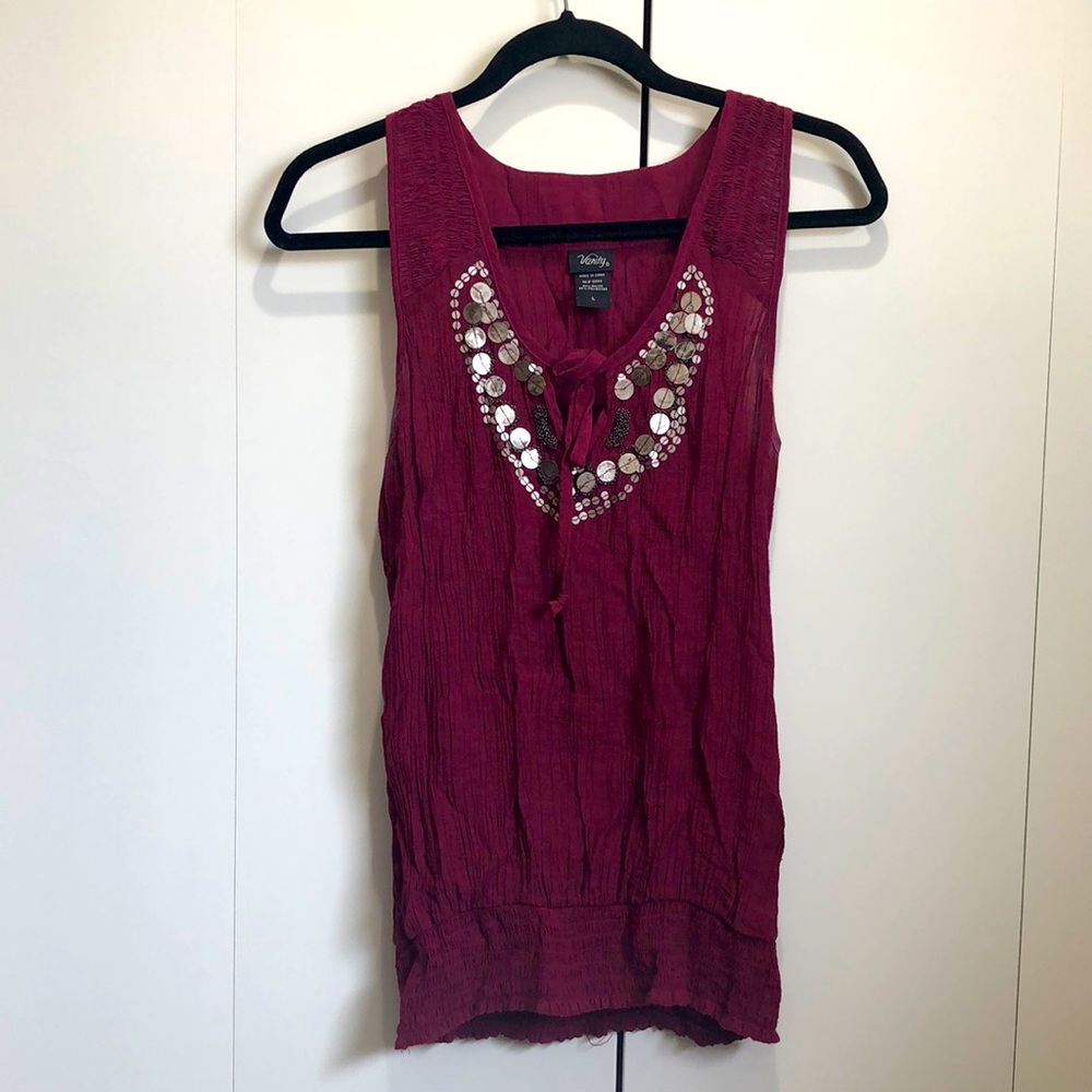 Textured sleeveless top
